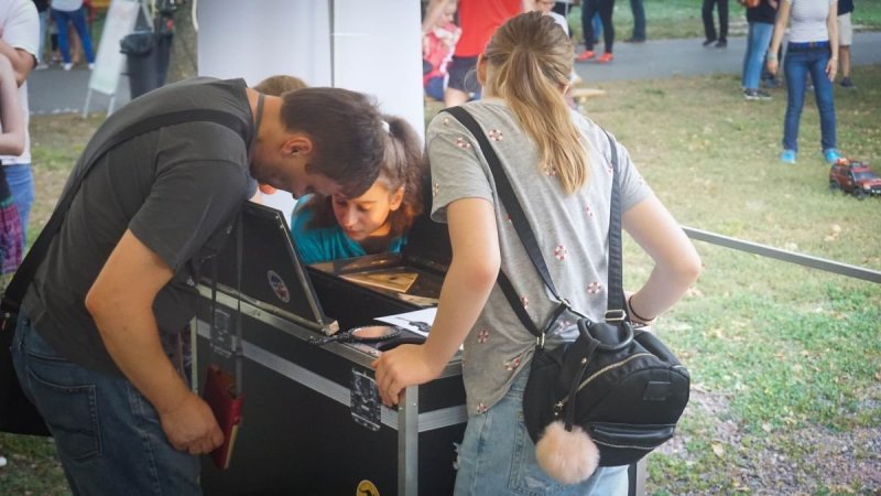 parapark, szabadulószoba, offsite, mobil szabadulószoba, hordozható