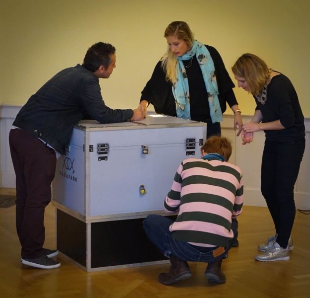 parapark, szabadulószoba, offsite, mobil szabadulószoba, hordozható