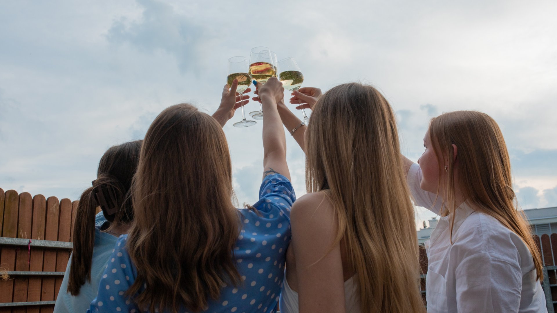 Bachelorette party ideas: ParaPoly and ParaPark adventures await you - ParaGames